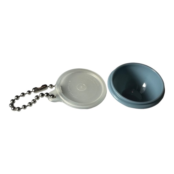 Tupperware Vintage Light Blue 1306 with Clear Lid 1307 Wonderlier Bowl Keychain - Picture 1 of 3